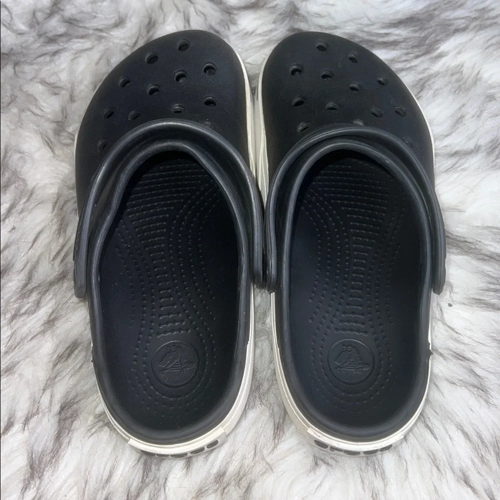 Crocs Unisex Black Rubber Coast Clog Slip On Slide Sandals